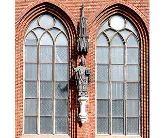Рижский памятник епископу Альберту